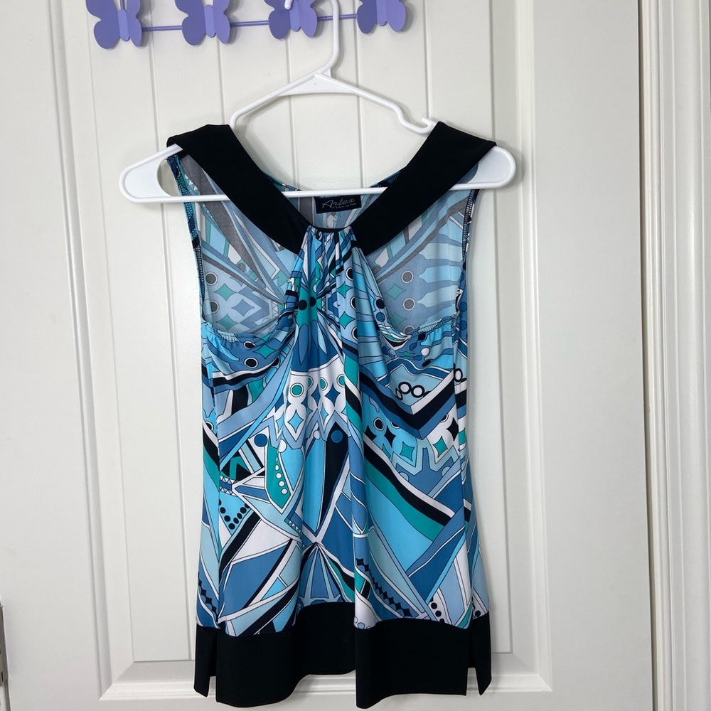 NWOT Artex Fashions women’s blue black‎ colorblock geometric artsy blouse top